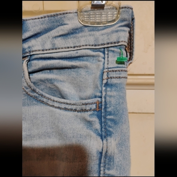 American Eagle Distressed Light Blue Women's Jeans Size 0 - Picture 4 of 8